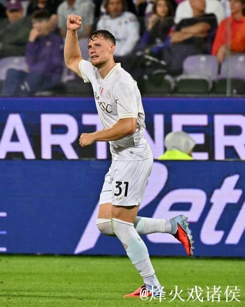 意甲-小麦破门无效霍伊伦造险 那不勒斯0-0帕尔马